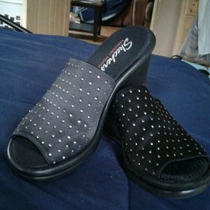 Sketchers slip on size 7